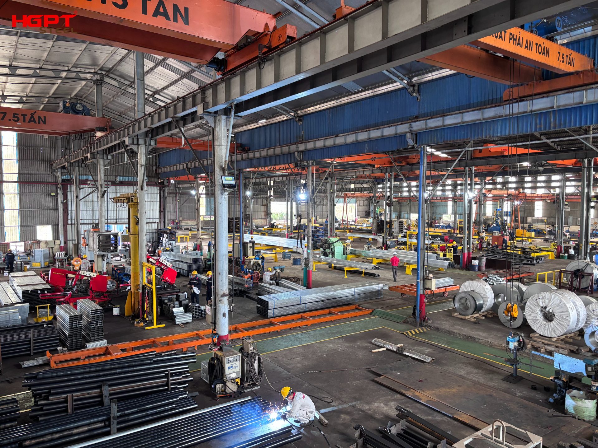 Nhà máy gia công kết cấu thép HGPT Steel